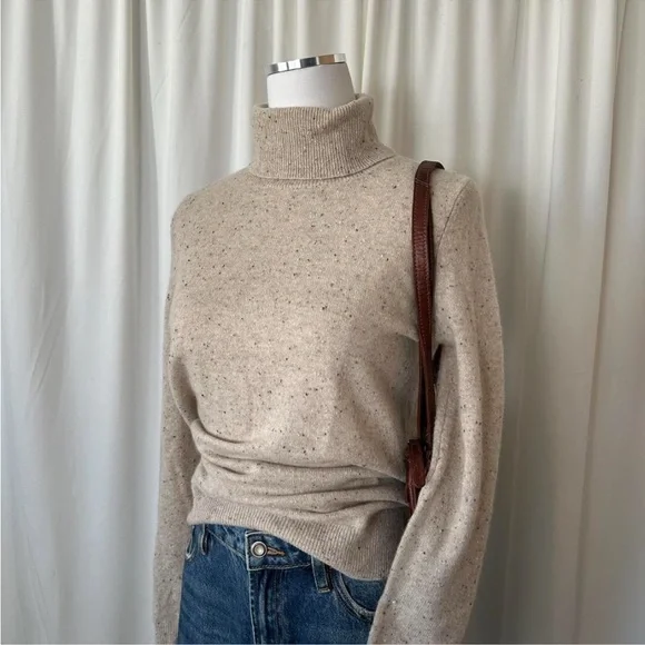 C by Bloomingdale’s 100% 2-ply Cashmere turtleneck sweater small. - Picture 1 of 8